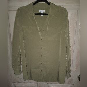 Denim & Co. Rolltab sleeve Olive green button down blouse NWOT LARGE